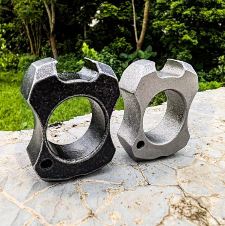 2-in-1 Personalized Creative Bottle Opener Body Ring Stainless Steel